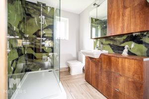 Photo 10- click for photo gallery